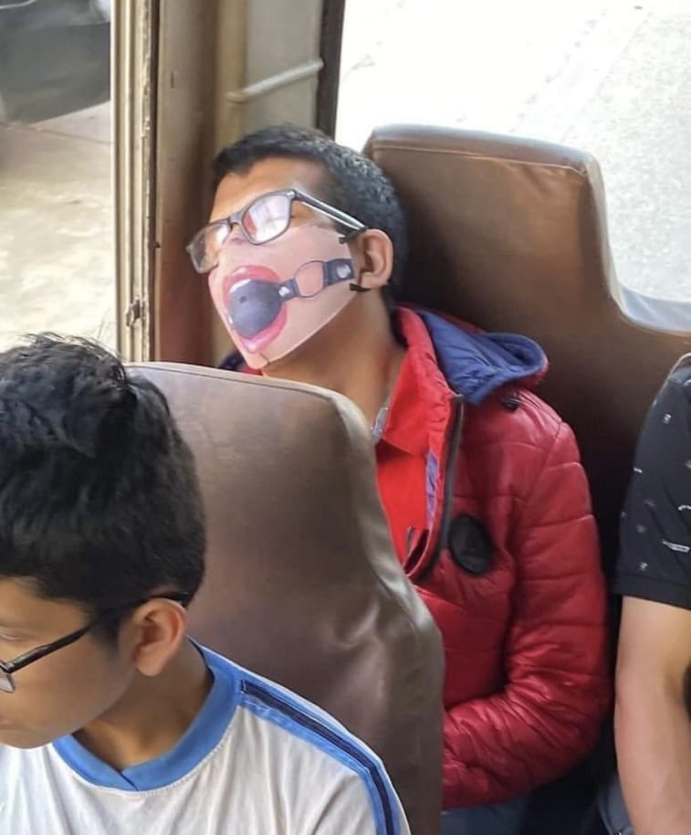 Fjc19xBXoAAYP8A (757×914)