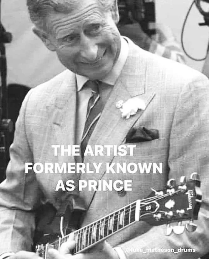 FvgqY1KWAAEUea3 667×825 pixels