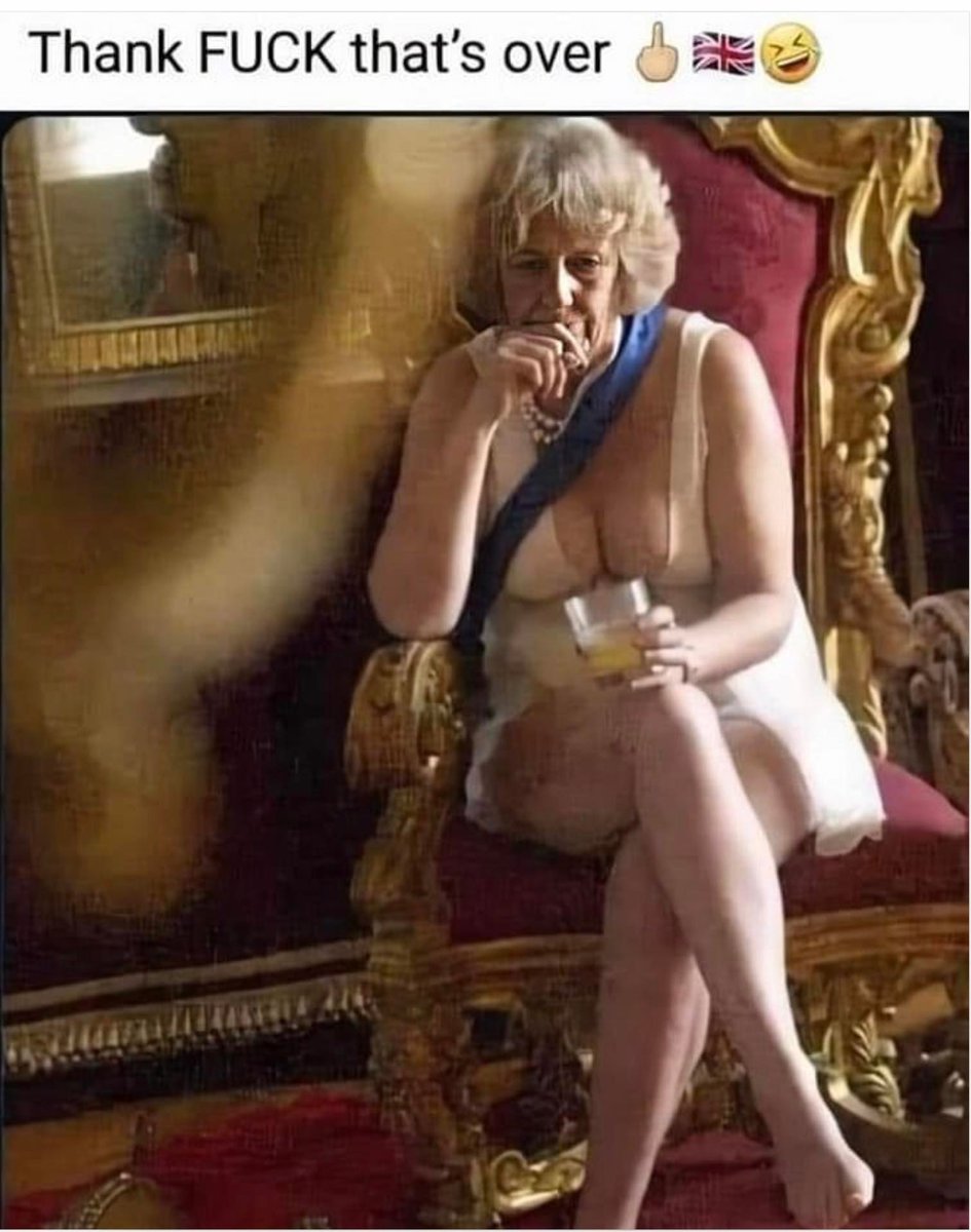 FviwpCtWYAADt6r (945×1200)